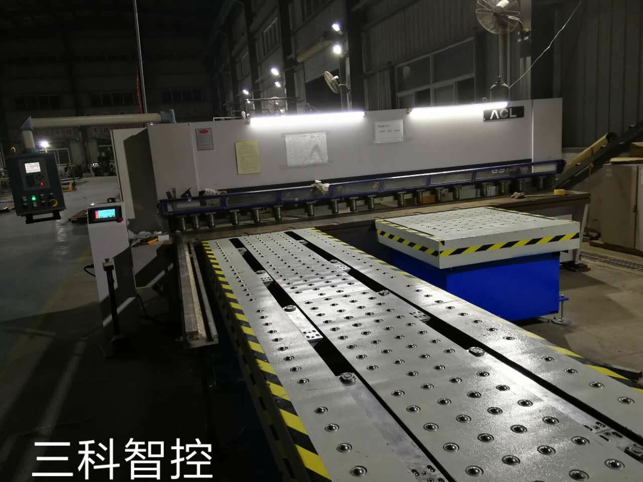 三科智控|數(shù)控折彎機(jī)|數(shù)控剪板機(jī)|折彎機(jī)改造數(shù)控|剪板機(jī)改裝數(shù)控|折彎機(jī)改裝后檔料|剪板機(jī)改造數(shù)控系統(tǒng)|折彎機(jī)機(jī)器人|折彎機(jī)改造|剪板機(jī)改造升級(jí)